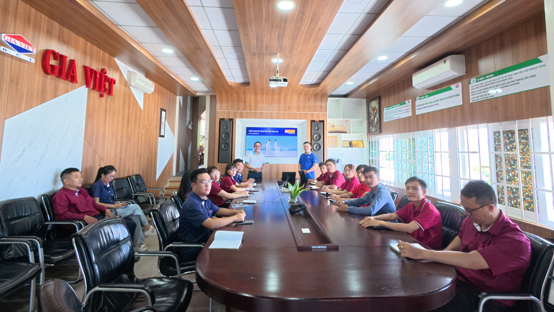 JOTUN VIỆT NAM HỖ TRỢ NÂNG TẦM CHUYÊN MÔN CHO ĐỘI NGŨ BÁN HÀNG GIA VIỆT